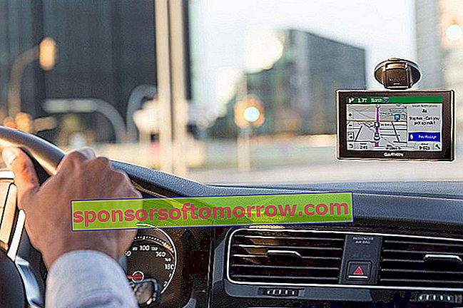 Garmin Drive 61 und DriveSmart 61, GPS mit bis zu 7-Zoll-Bildschirm