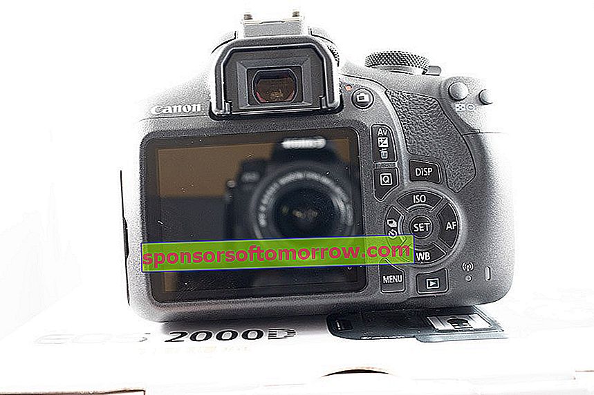 we have tested Canon EOS 2000D rear