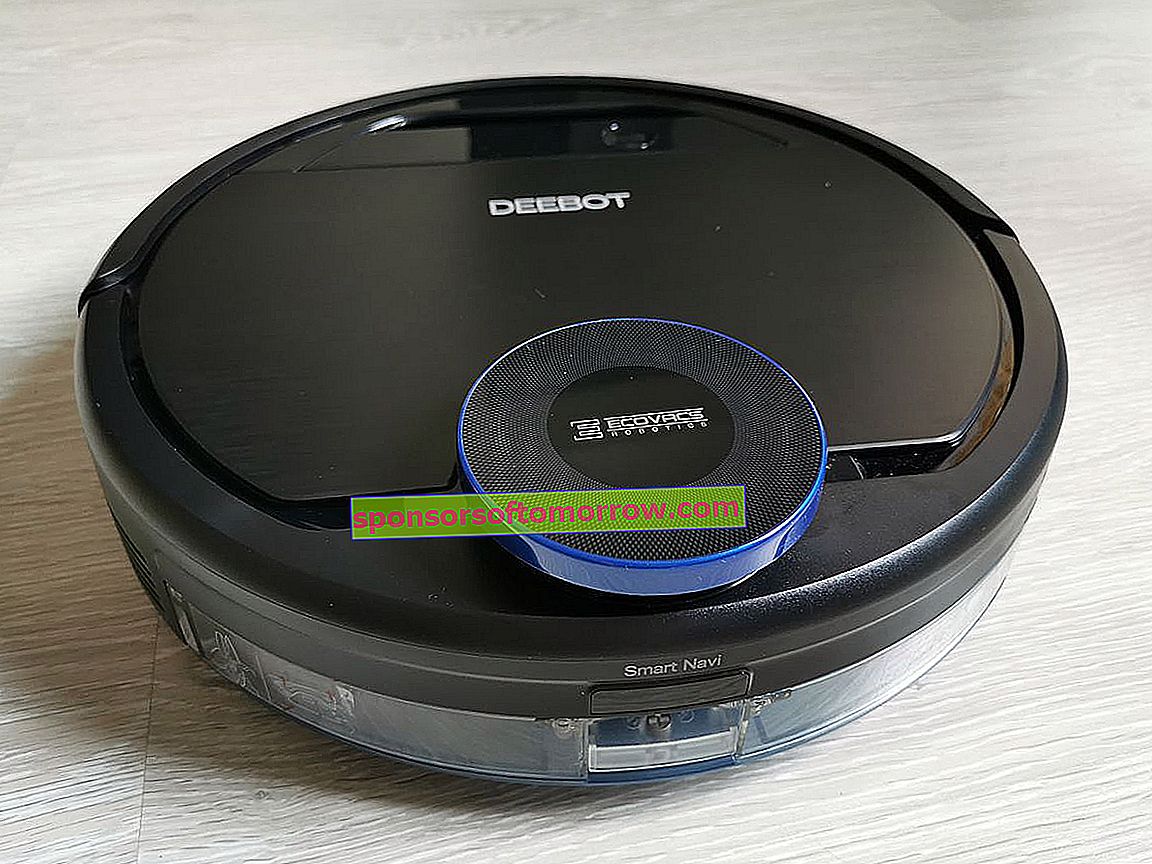 View of the Ecovacs Deebot Ozmo 930