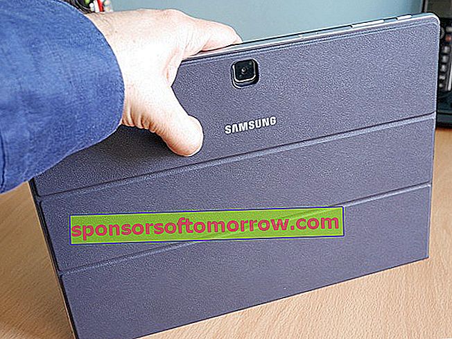 삼성 Galaxy TabPro S 06
