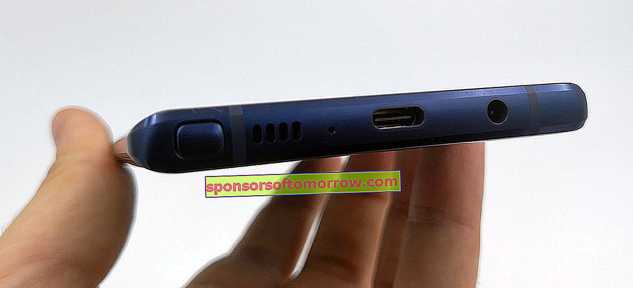 écouteurs avec port de chargement Galaxy Note 9