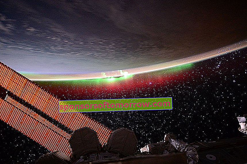 aurora boreal vista do espaço