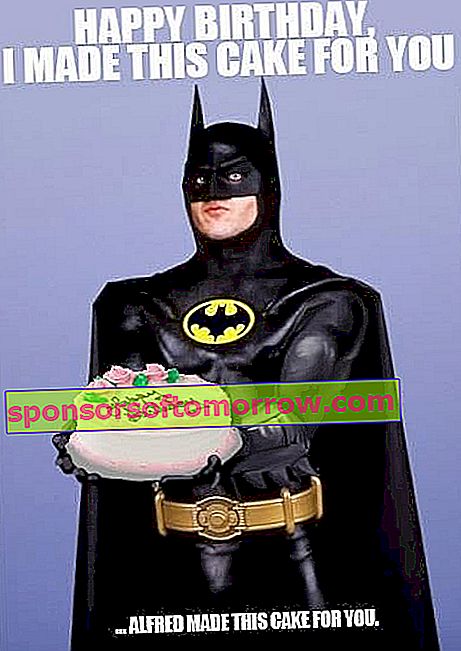 Kue Meme Batman Ulang Tahun ke-44