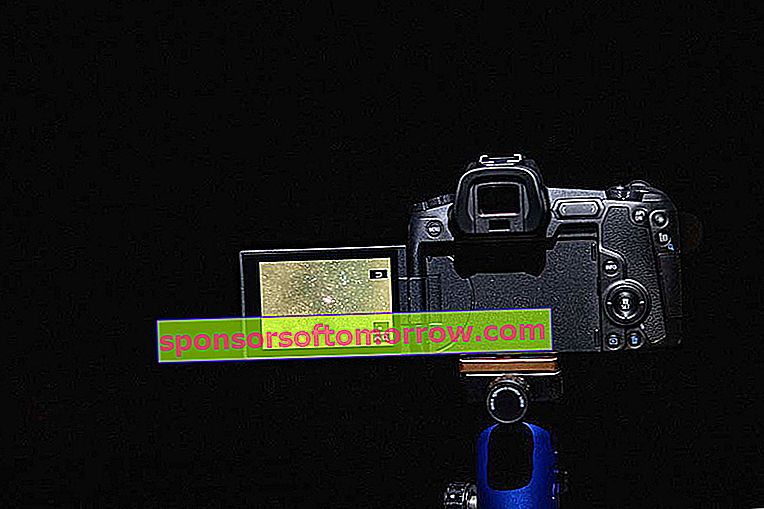 Canon EOS Ra steigt auf