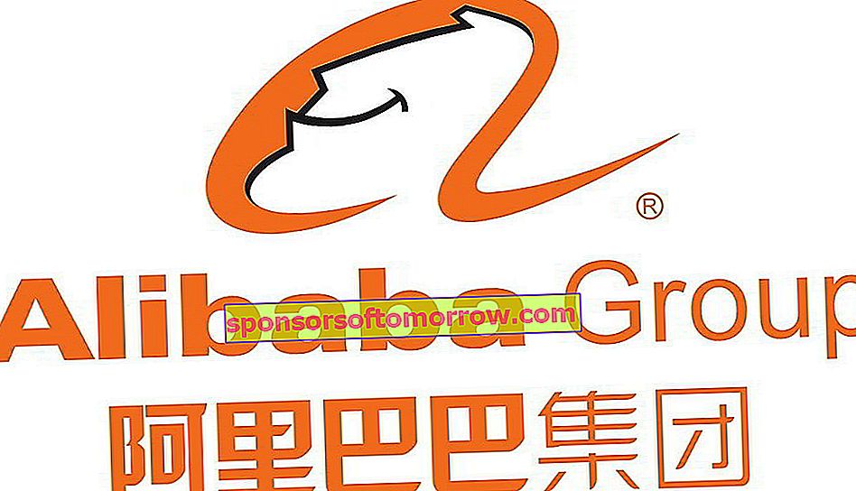 What is the difference between Alibaba and AliExpress