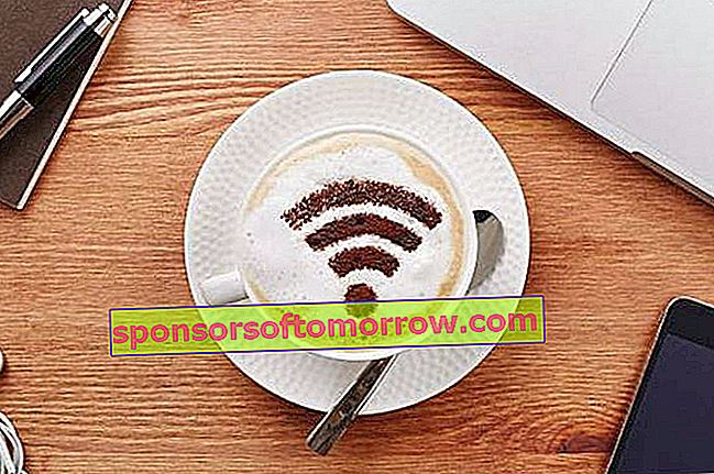 גלה אם יש ברים או בתי קפה בקרבת מקום עם WiFi