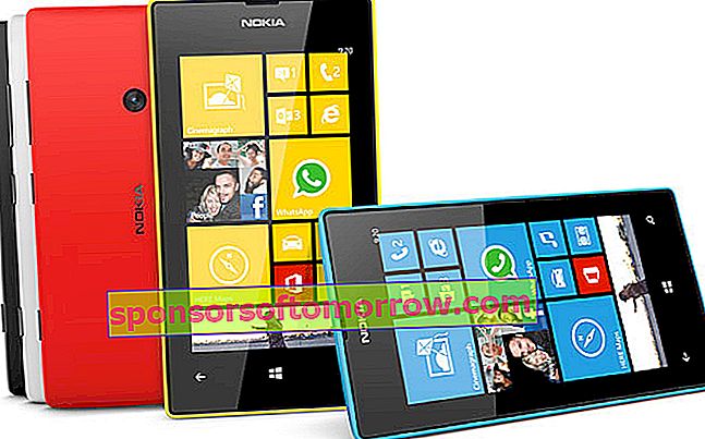 โนเกีย Lumia 520 03