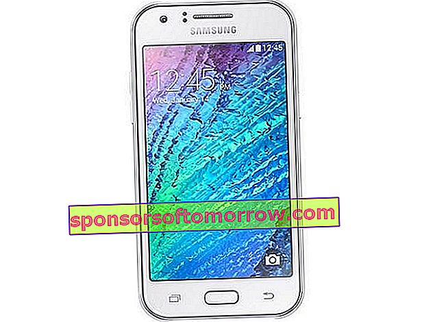 Samsung Galaxy J1 01