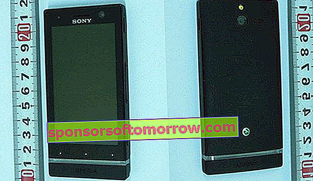 Sony Xperia u 001