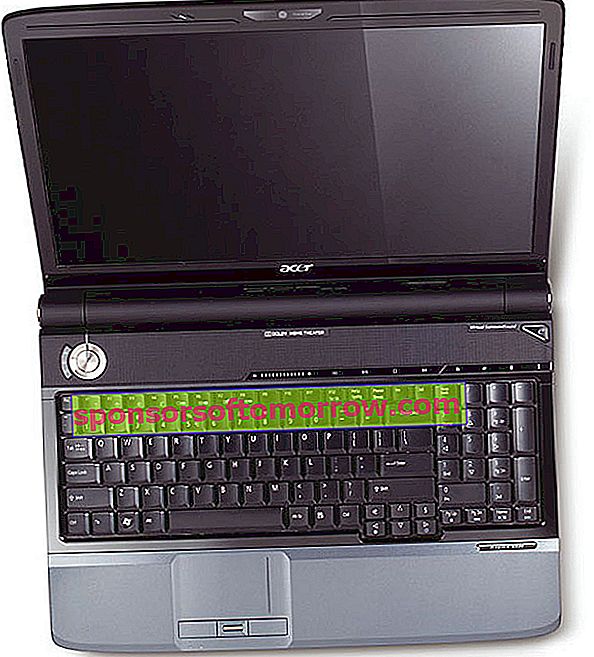 Acer-Aspire-6930-03