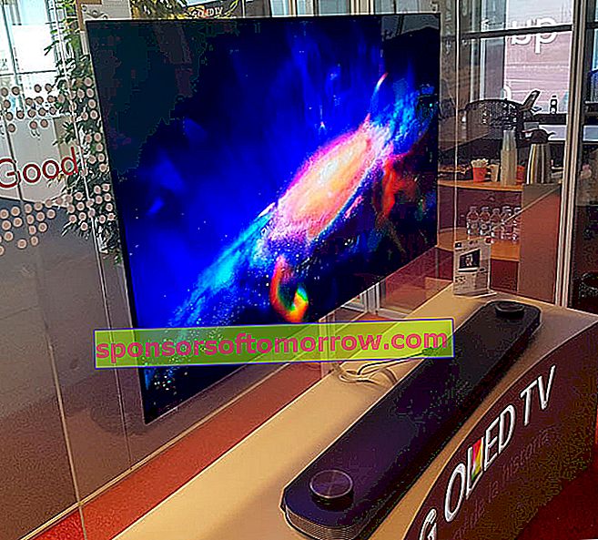 LG OLED W7, erstklassiges Bild auf einem hauchdünnen Fernseher